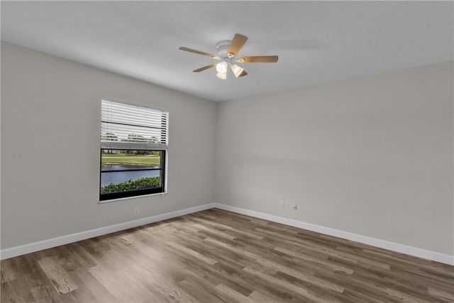 22 Plantation Drive 106, Vero Beach, FL 32966