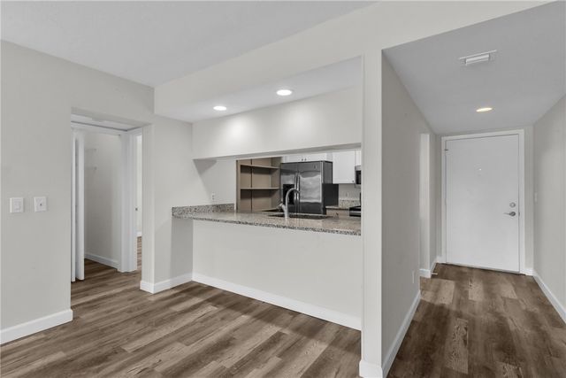 22 Plantation Drive 106, Vero Beach, FL 32966