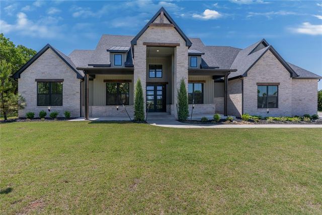 7901 Stagecoach Circle, Arcadia, OK 73007
