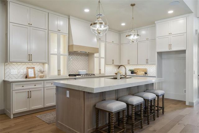 7901 Stagecoach Circle, Arcadia, OK 73007