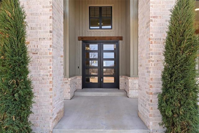 7901 Stagecoach Circle, Arcadia, OK 73007