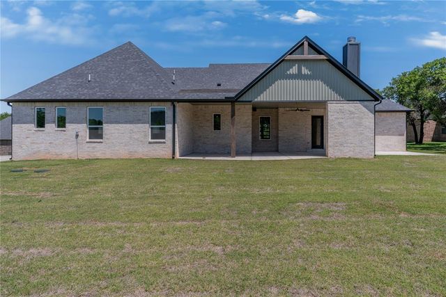 7901 Stagecoach Circle, Arcadia, OK 73007