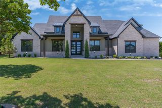 7901 Stagecoach Circle, Arcadia, OK 73007