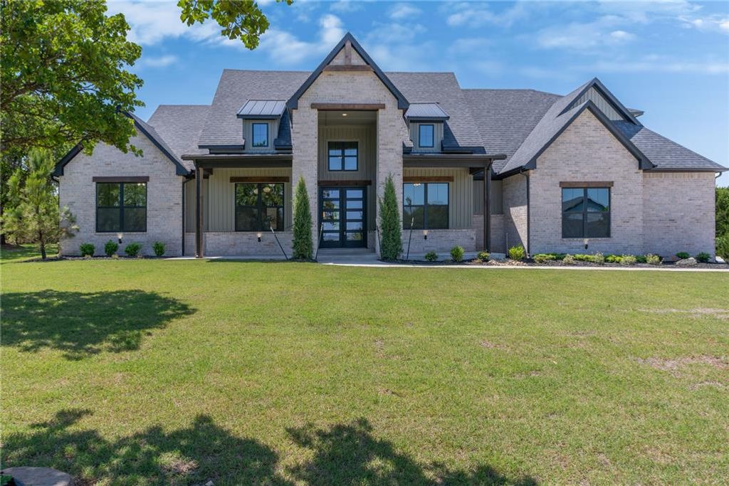 7901 Stagecoach Circle, Arcadia, OK 73007