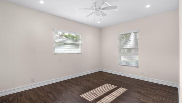 1041 SW 4th Street, Boca Raton, FL 33486