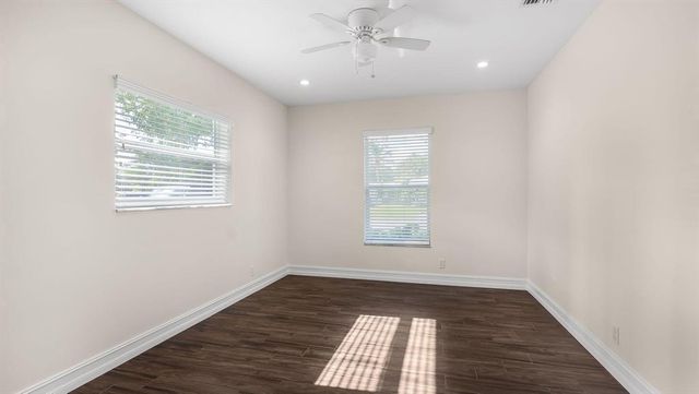 1041 SW 4th Street, Boca Raton, FL 33486