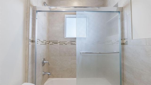 1041 SW 4th Street, Boca Raton, FL 33486
