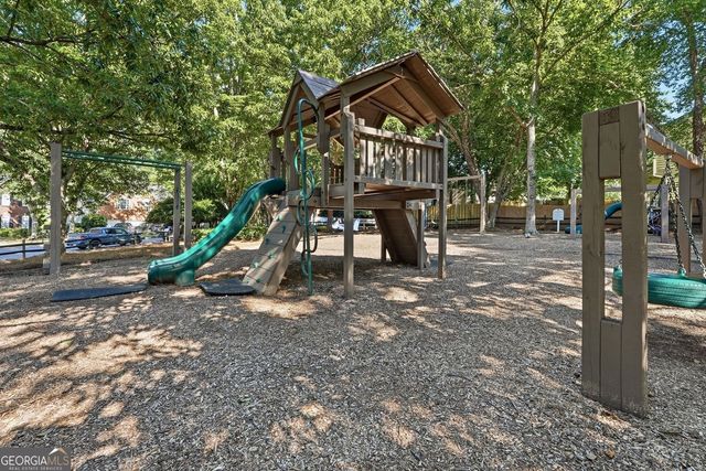 3938 Lullwater Main NW, Kennesaw, GA 30144