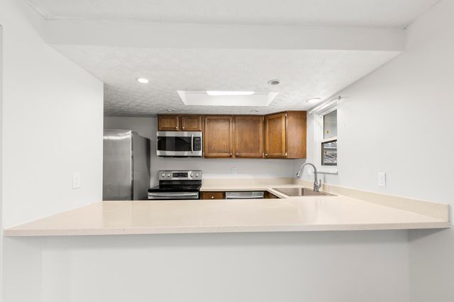 5107 Delancey Street, Columbus, OH 43220