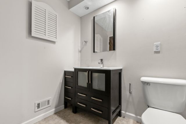 5107 Delancey Street, Columbus, OH 43220