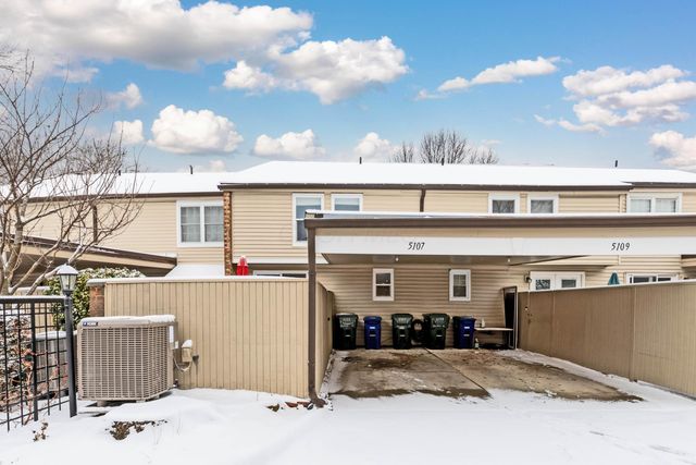 5107 Delancey Street, Columbus, OH 43220