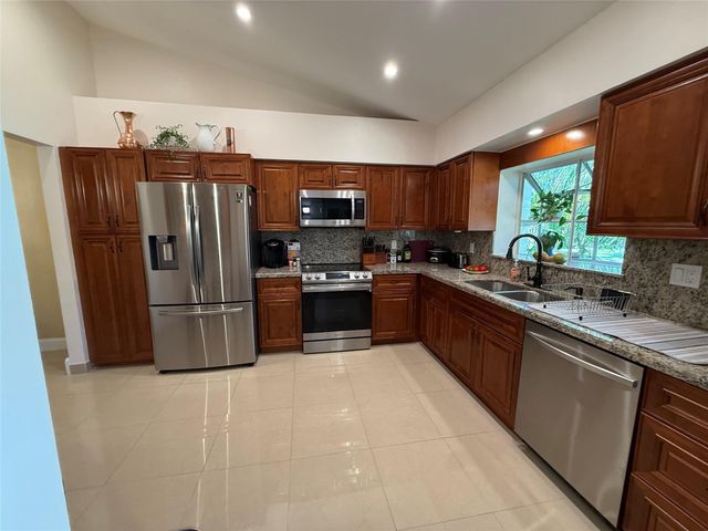 9237 9th Place 9237, Plantation, FL 33324