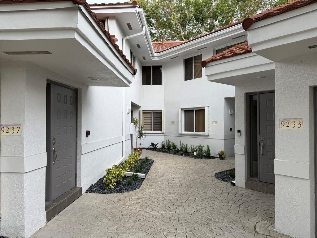 9237 9th Place 9237, Plantation, FL 33324