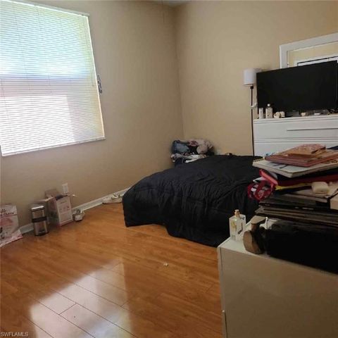 11028 Lakeland CIR, Fort Myers, FL 33913