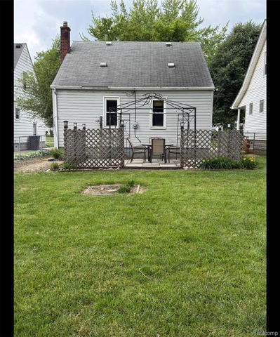 4437 Washington Street, Wayne, MI 48184