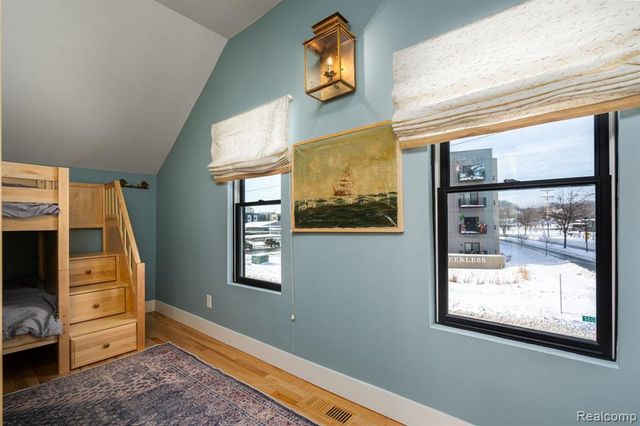 322 N 2nd Street, Grand Haven, MI 49417