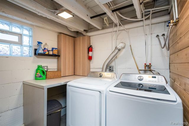 322 N 2nd Street, Grand Haven, MI 49417