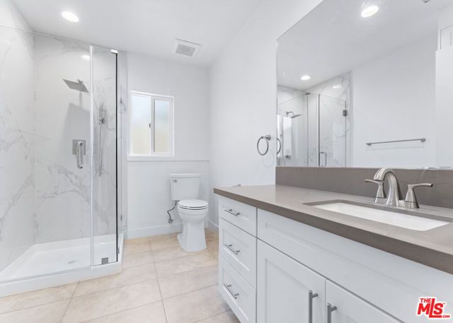 2029 Harbor Boulevard, Costa Mesa, CA 92627