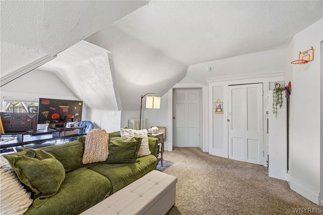182 Lancaster Avenue, Buffalo, NY 14222