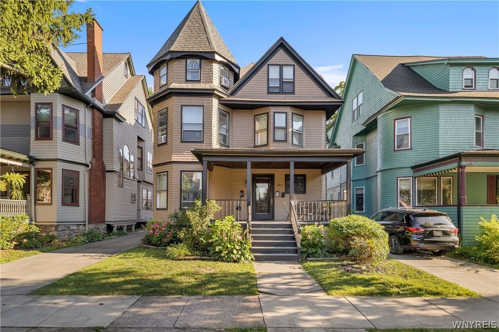 182 Lancaster Avenue, Buffalo, NY 14222