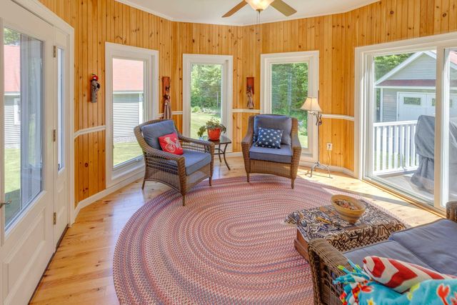 105 Loft Circle, Campton, NH 03223
