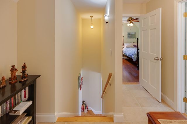 105 Loft Circle, Campton, NH 03223