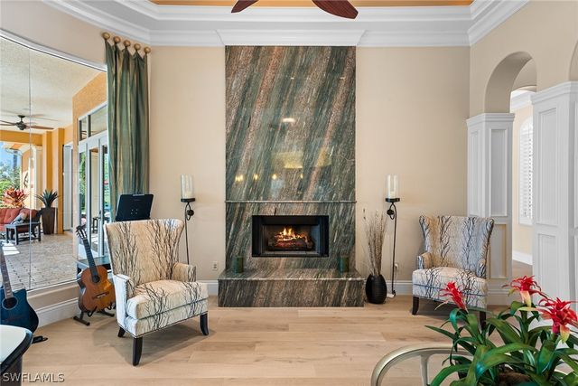 7542 Snead CT, Naples, FL 34113