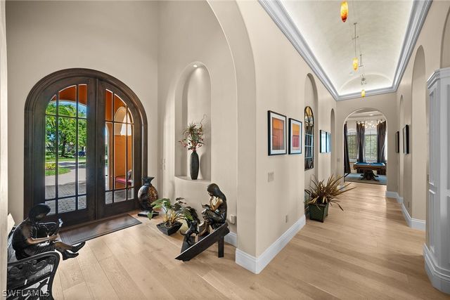 7542 Snead CT, Naples, FL 34113