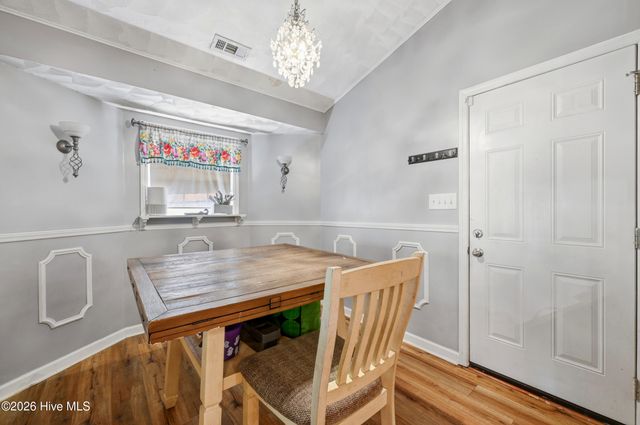 715 Stonewall Avenue, Jacksonville, NC 28540