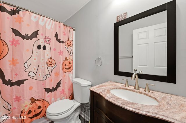 715 Stonewall Avenue, Jacksonville, NC 28540