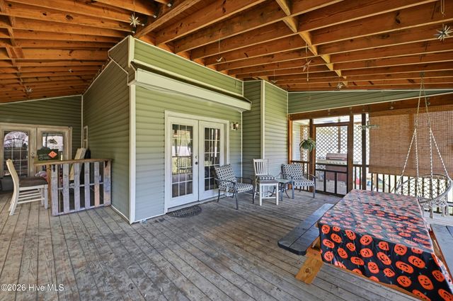 715 Stonewall Avenue, Jacksonville, NC 28540