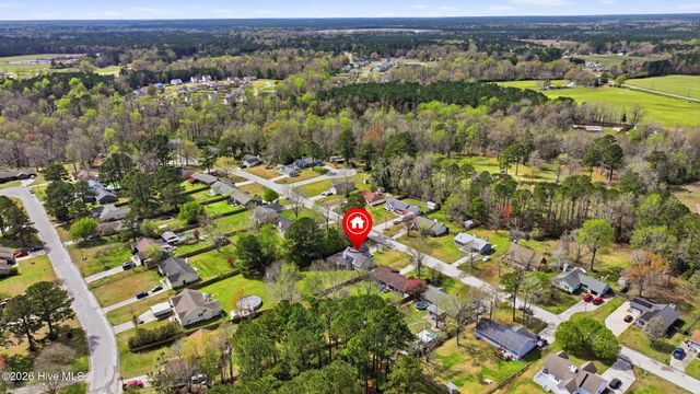 715 Stonewall Avenue, Jacksonville, NC 28540