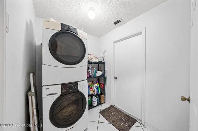 1012 Sabal Grove Drive, Rockledge, FL 32955