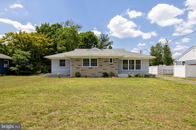 448 CARPY AVE, Vineland, NJ 08361