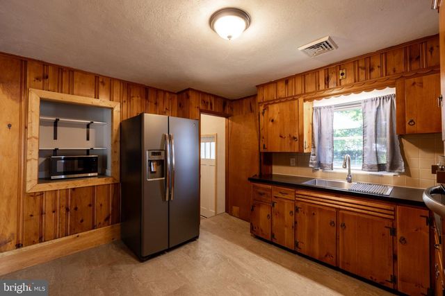 448 CARPY AVE, Vineland, NJ 08361
