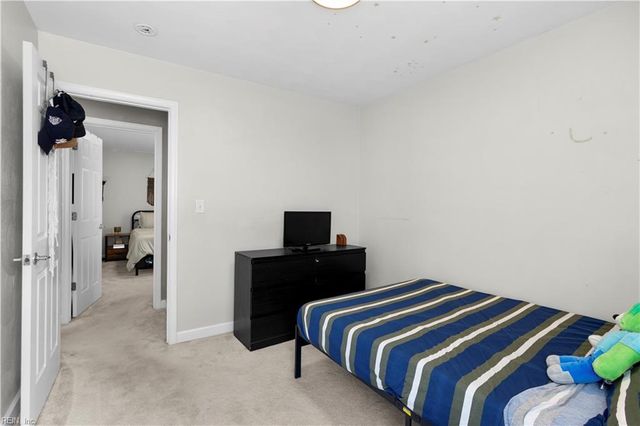 5207 Pughsville RD, Chesapeake, VA 23321