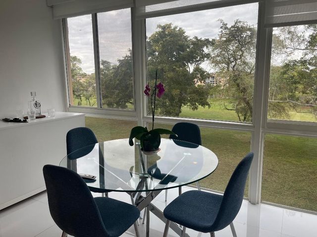 9321 Sunrise Lakes Boulevard 305, Sunrise, FL 33322