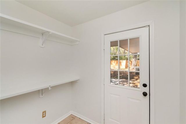 821 Parkwood Drive W, Mobile, AL 36608