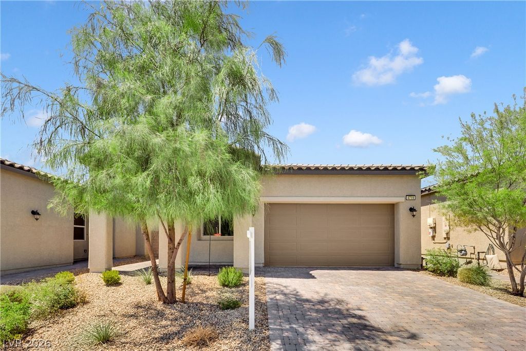 4719 North Transcendental Street, North Las Vegas, NV 89031 — exterior