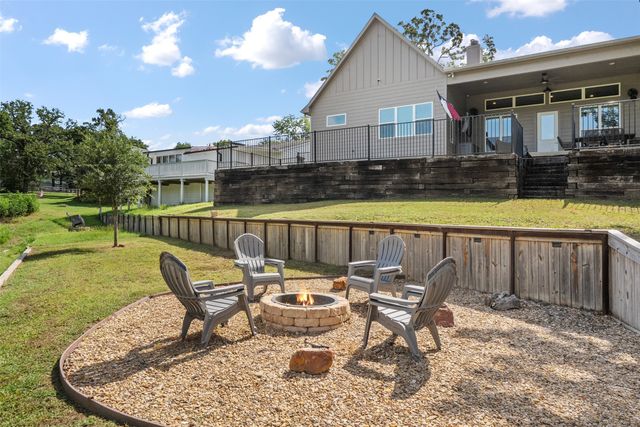 317 Kauai Court, Tool, TX 75143