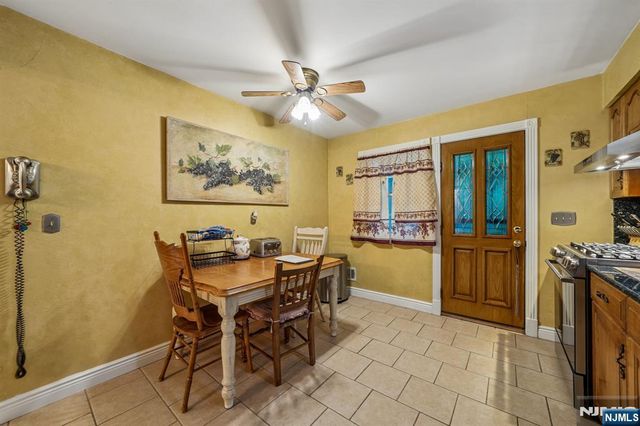 18 Gail Place, Secaucus, NJ 07094