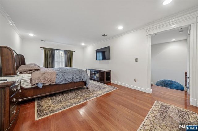 18 Gail Place, Secaucus, NJ 07094