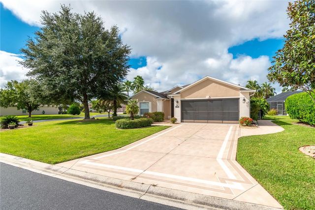 15692 SW 11TH COURT ROAD, Ocala, FL 34473
