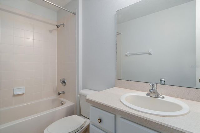 15692 SW 11TH COURT ROAD, Ocala, FL 34473