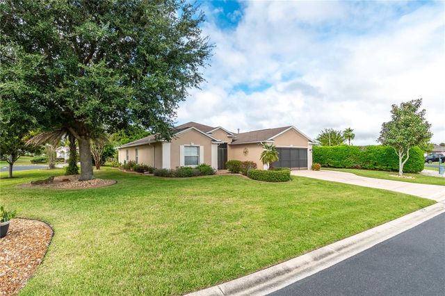 15692 SW 11TH COURT ROAD, Ocala, FL 34473