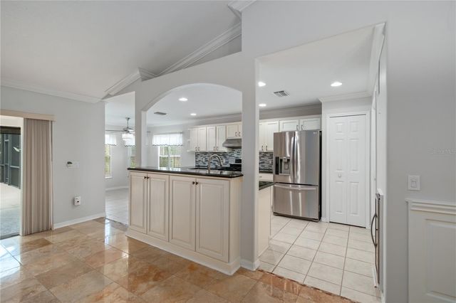 15692 SW 11TH COURT ROAD, Ocala, FL 34473