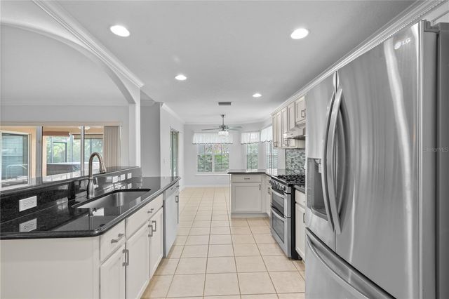 15692 SW 11TH COURT ROAD, Ocala, FL 34473