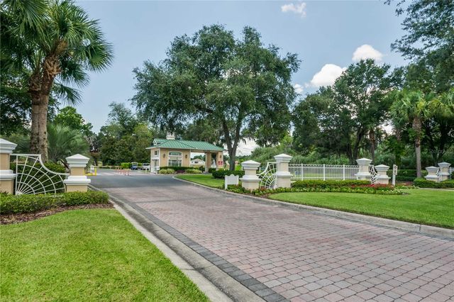 15692 SW 11TH COURT ROAD, Ocala, FL 34473