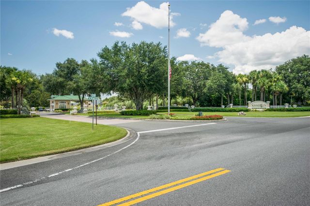 15692 SW 11TH COURT ROAD, Ocala, FL 34473