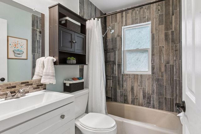 2193 Waukon Avenue, Saint Paul, MN 55119